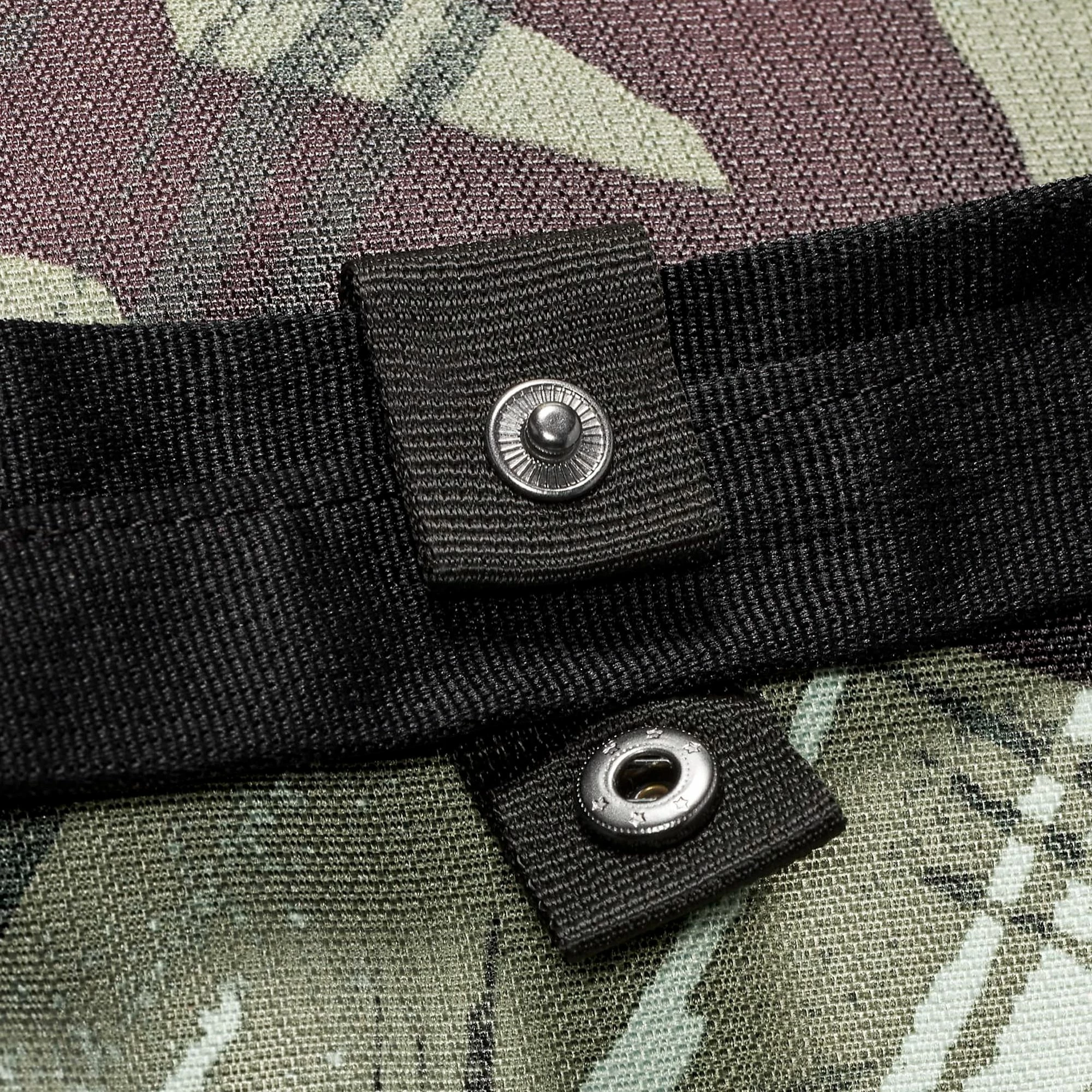 Nike Brasilia 9.5 Sporttasche S Grün Camouflage - Schwarz – Bild 8